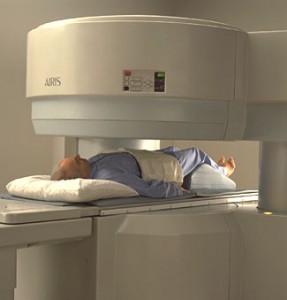 “开放式核磁共振”扫描仪为胰腺癌患者提供了更大的空间