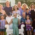 胰腺癌4期幸存者和她的家人