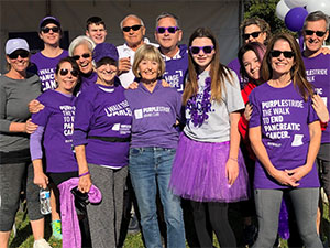 13岁胰腺癌幸存者、家人和朋友参加2019年硅谷PurpleStride 5K步行活动
