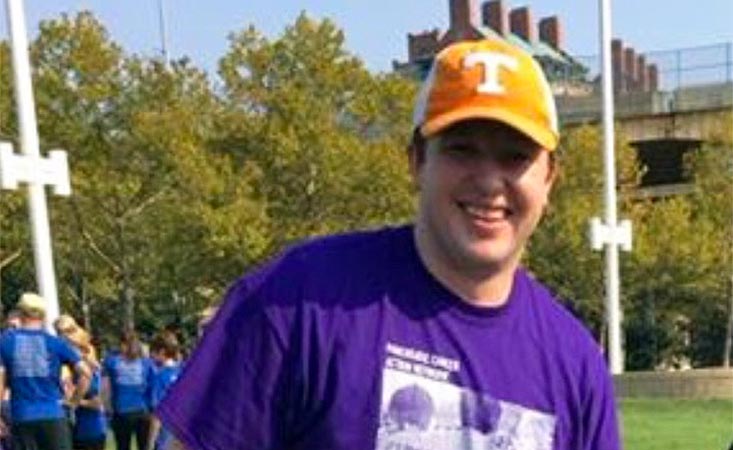 1）Purplestide Cincinnati筹款人每年5k步行到最终胰腺癌